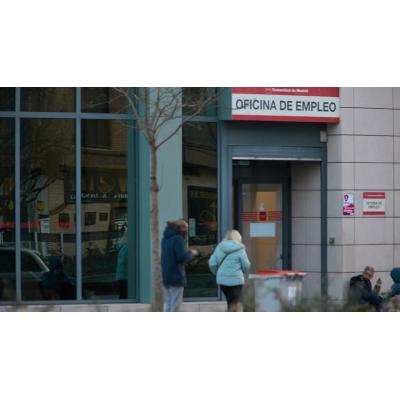 El Estado suma 605.400 empleos en 2025 y el paro baja del 10% por primera vez desde 2008