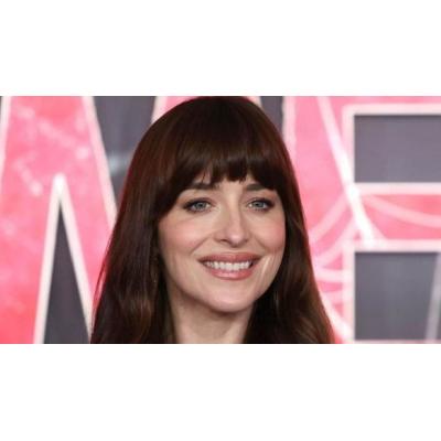Dakota Johnson desvela el secreto de su belleza y las redes se indignan con ella