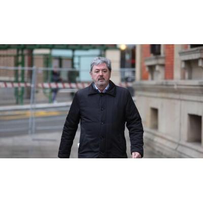 Antxon Alonso se acoge a su derecho a no declarar en la comisión de investigación