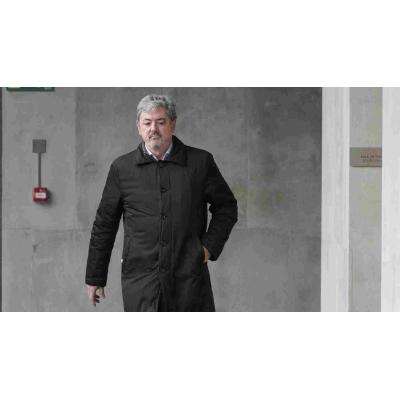 Indignación política por el silencio de Antxon Alonso: "Nos hubiera gustado escuchar sus respuestas"