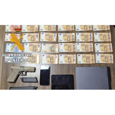 Cuatro detenidos y tres investigados de un grupo criminal especializado en el método del "falso CEO” tras estafar a una empresa navarra