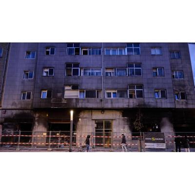 La vigilancia privada del edificio afectado por el incendio en Marcelo Celayeta tiene un coste de 93.000 euros