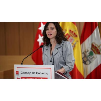 Ayuso tilda de "plataforma de frustrados" a los familiares de las víctimas de las residencias durante la pandemia