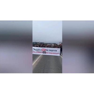 Imágenes del corte de carretera en Castejón