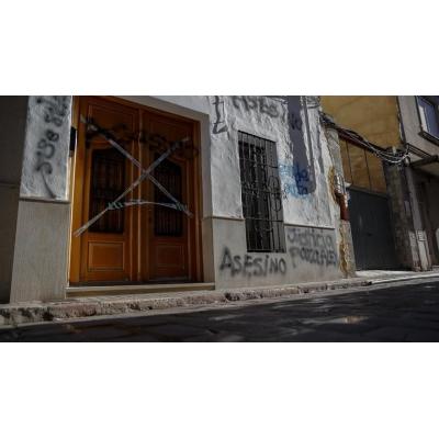 Vecinos, amigos y familiares despiden a Álex, el menor asesinado por el padre de su amigo en Sueca