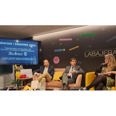 Industria celebra 18 años de apoyo a la juventud empresaria y abre una nueva etapa de retos compartidos