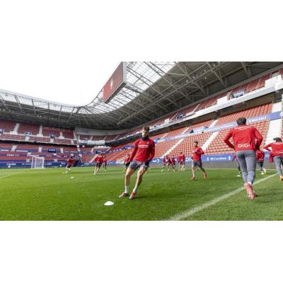 Fotos del entrenamiento de Osasuna en El Sadar