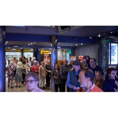 El éxito de público agota 5 meses antes de lo previsto las entradas del 'Cine sénior' en los Golem