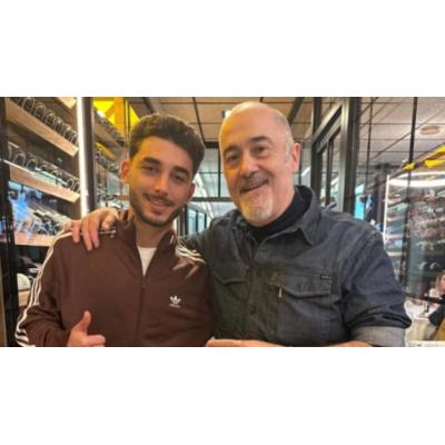 Uno de los fichajes más esperados de Osasuna disfruta de la mejor gastronomía navarra en el centro de Pamplona