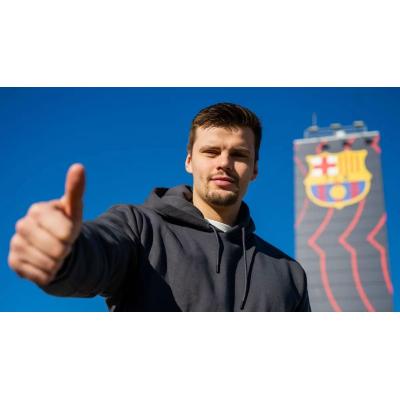 Sergey Hernández y Paula Ostiz, reconocidos como deportistas más destacados de 2025 por el Gobierno de Navarra