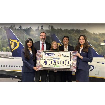 Ryanair dona 10.000 euros al programa social Niños contra el cáncer de la Clínica Universidad de Navarra