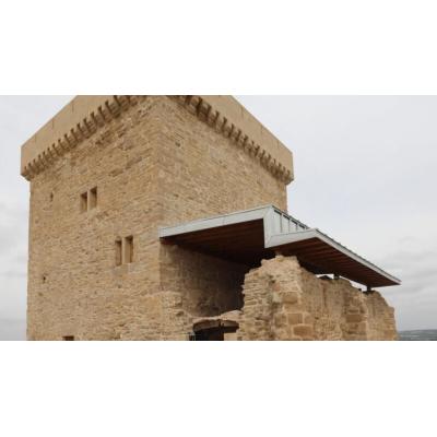 Acaban las mejoras en el entorno de la Torre de Velasco