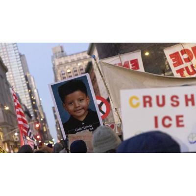 Un juez de EE.UU. suspende temporalmente las detenciones de refugiados en Minnesota