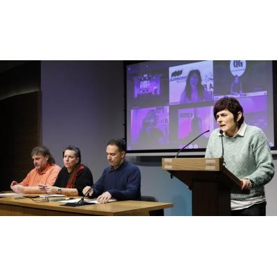 ELA, LAB, STEILAS, HIRU y Etxalde registran la huelga general del 17 de marzo en Navarra
