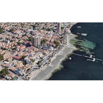 Fallece un hombre de 73 años tras desaparecer cuando hacía kite-surf en el Mar Menor