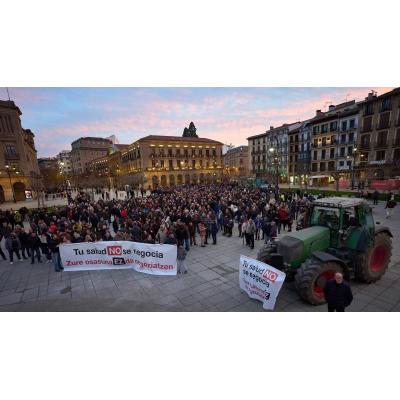 Los agricultores se manifiestan en Pamplona: "Con Mercosur, la cesta de la compra se verá perjudicada en su calidad y seguridad alimentaria"