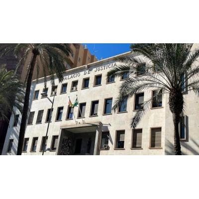 Condenado a 19 años por maltratar, violar y prostituir a su pareja durante cerca de un año