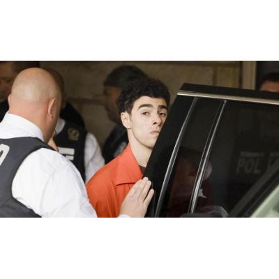 Un hombre finge ser del FBI para tratar de liberar a Mangione antes de su audiencia del viernes