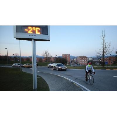 Cielos nubosos o cubiertos y descenso de la cota de nieve a 900 metros