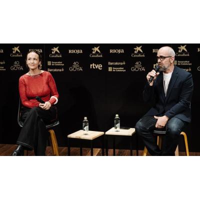 Luis Tosar y Rigoberta Bandini recorren Barcelona en el 'spot' de los Premios Goya 2026: "¡Ahora a por la gala!"