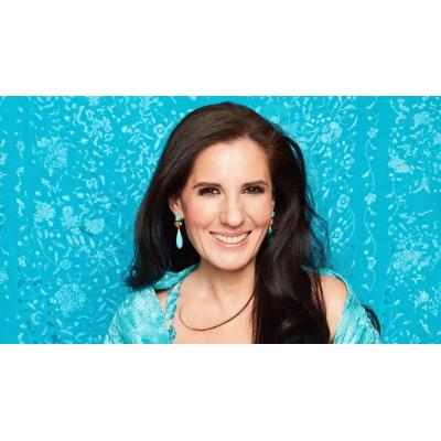Diana Navarro revisa su carrera en Pamplona: "La copla es historia cultural, la memoria sonora del pueblo”