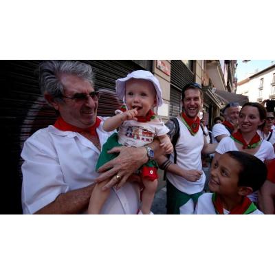 Abuelos y nietos, la herencia de San Fermín