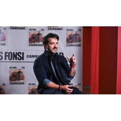 Luis Fonsi califica las actuaciones del ICE en EEUU como "vergonzosas"