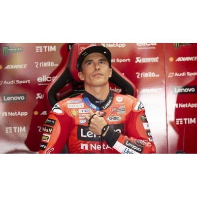 Marc Márquez vuelve a lo grande y Quartararo se rompe