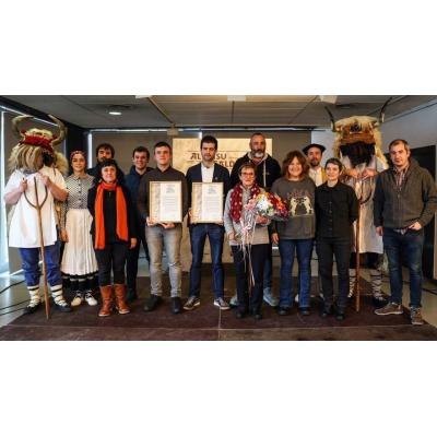 Altsasu y Galdakao sellan su vínculo en torno al carnaval