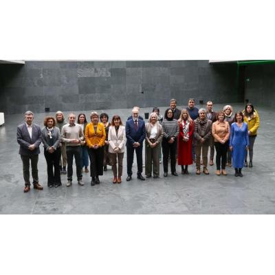 Pacientes y familiares reclaman una atención al cáncer más humana e integral