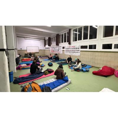 Alumnos y profesores se encierran en un centro de Navarra para protestar por los recortes en la FP