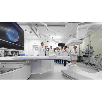 El Hospital Universitario de Navarra estrena un angiógrafo puntero: tratamientos más precisos y menos ingreso