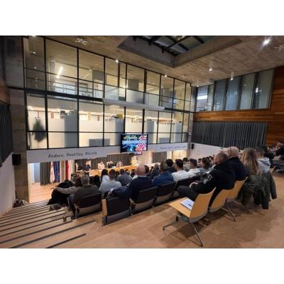 150 policías participan en una ponencia sobre actuación policial con documentación nacional y extranjera en Tudela