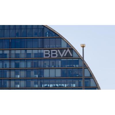 BBVA gana un 4,5% más en 2025 y su beneficio supera por primera vez los 10.500 millones