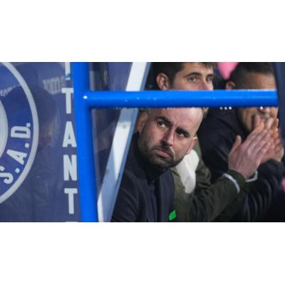 Giráldez elogia a Osasuna: "Es uno de los equipos con más registros"