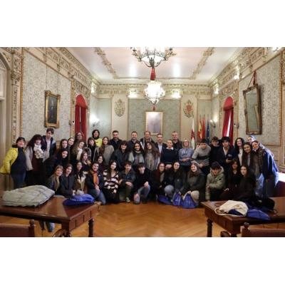 Recepción en el Ayuntamiento a la Escuela de Música Nou Barris (Barcelona)