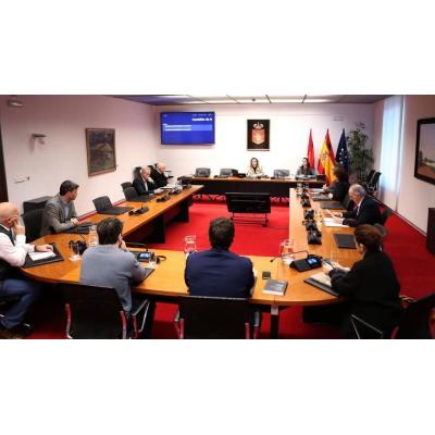 Entrecanales no acudirá a la comisión de investigación del Parlamento y Acciona enviará de nuevo a un directivo