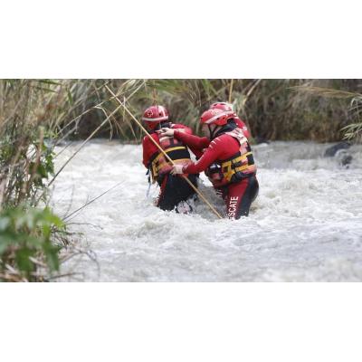 Hallan un cuerpo en la zona donde se busca a la mujer que cayó a un río al intentar salvar a su perro en Málaga