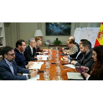 Los sindicatos mantienen la huelga de trenes tras terminar sin acuerdo su tercera reunión con Óscar Puente
