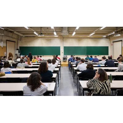 Inquietud entre los aspirantes a la OPE de Administrativo de este domingo