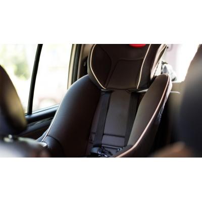 Esta es la sillita de bebé más segura para el coche, según RACE
