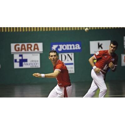 Victoria de oro para Altuna-Ezkurdia, que están en play off