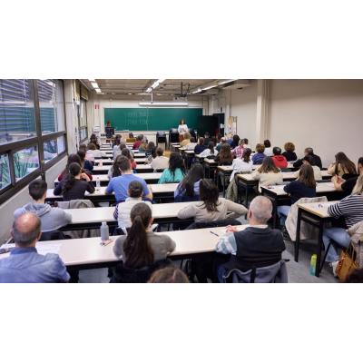 Así ha sido el primer examen de la macrooposición de administrativos del Gobierno de Navarra: más de 7.000 aspirantes