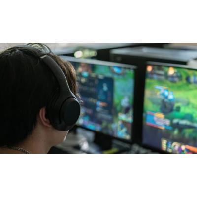 El videojuego ya supera al cine y la música: el centro navarro que impulsa un sector en auge