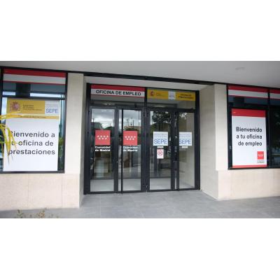¿Tengo que informar al SEPE de un viaje al extranjero si estoy cobrando un subsidio?