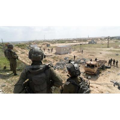 El Ejército de Israel mata a cuatro "terroristas" que habrían salido de un túnel en el sur de Gaza