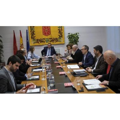 El Parlamento "reafirma y reivindica" el 11 de febrero como Día de memoria de los desplazados forzosos por ETA