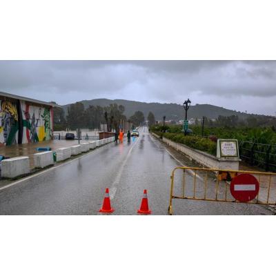 Más de 170 carreteras permanecen cortadas por inundaciones y desprendimientos a consecuencia de las lluvia