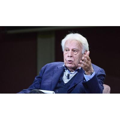 Felipe González reprocha la falta total de autocrítica del PSOE tras las derrotas y votará en blanco en las generales