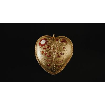El Museo Británico adquiere el 'Corazón Tudor', de Enrique VIII y Catalina de Aragón